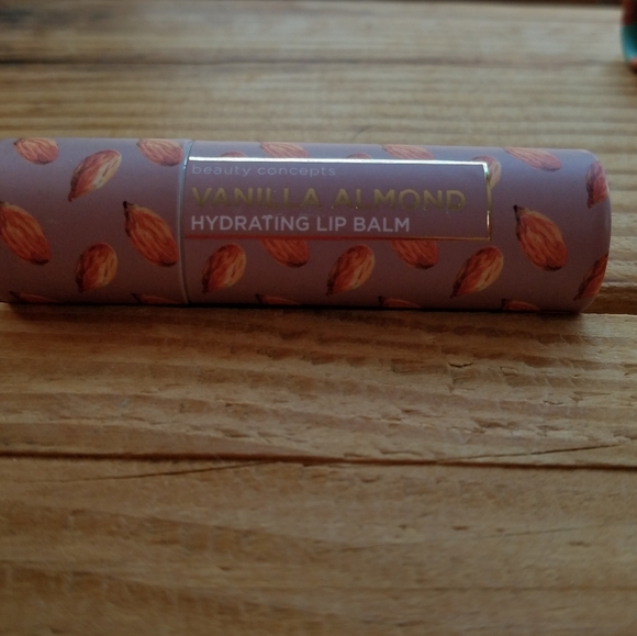 SET of Four Hydrating Lip Balms - Picture 3 of 5